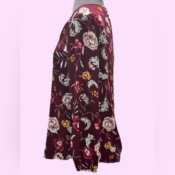 Old Navy Floral Burgandy Print Long Sleeve Top Size XS - Picture 2 of 5
